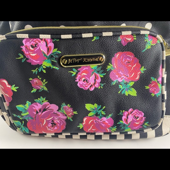 Backpack - Picture 6 of 6